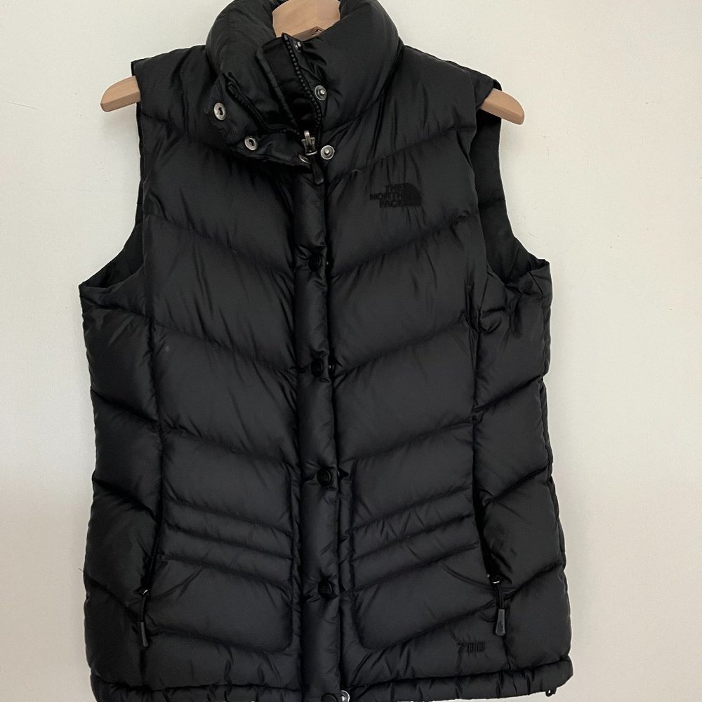 North Face puffy vest in black, size S